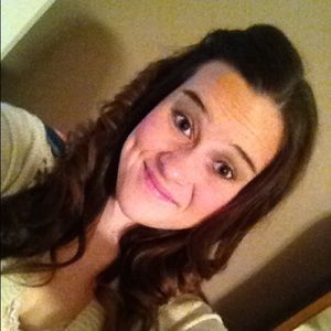 Meet your Posher, Mandy